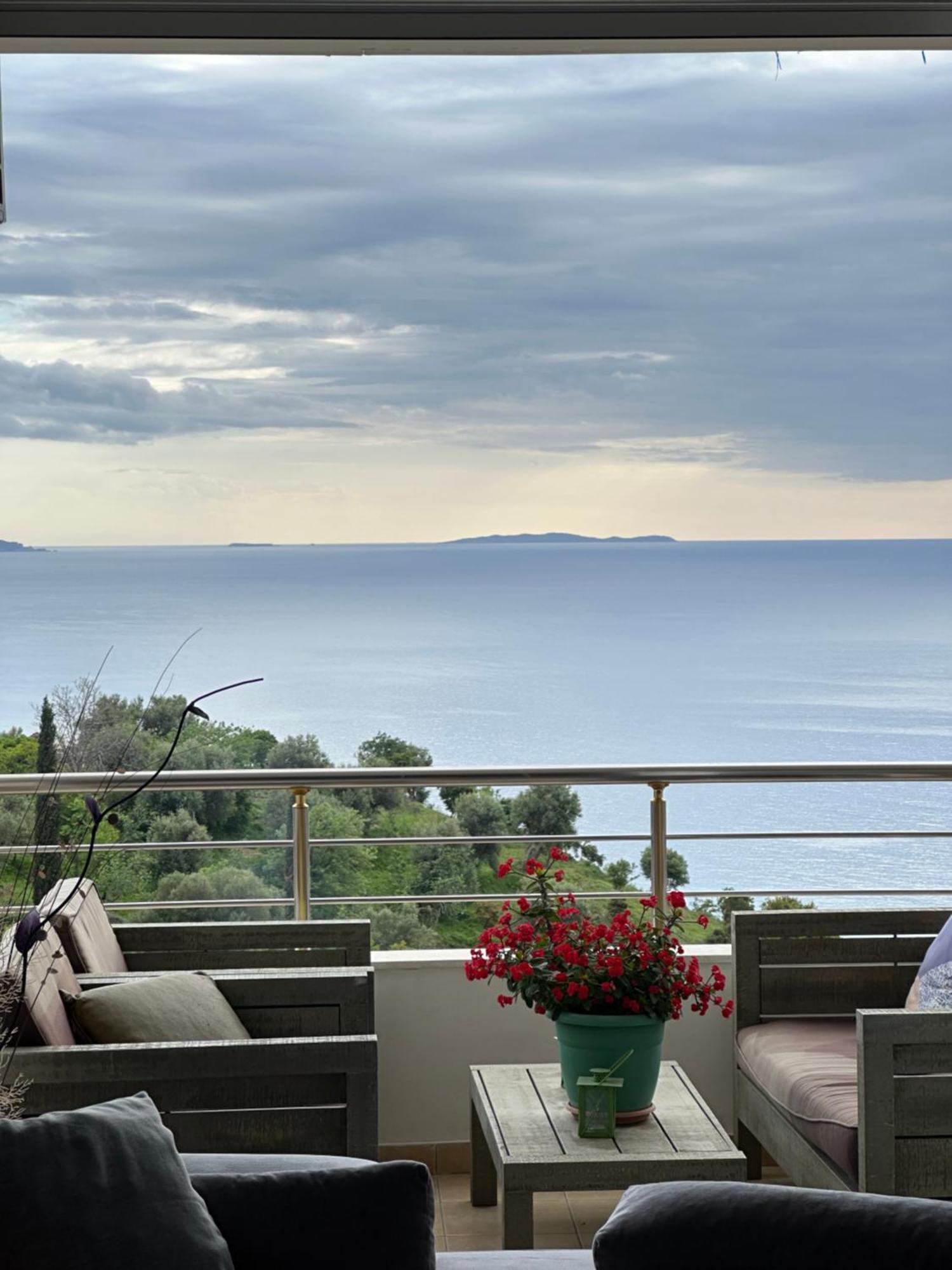 Selami Sea View Apartments Lukovë المظهر الخارجي الصورة