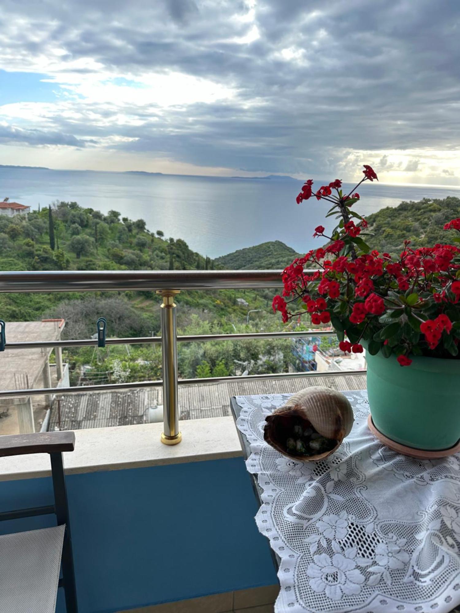 Selami Sea View Apartments Lukovë المظهر الخارجي الصورة